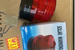 Đèn cảnh báo năng lượng Mặt Trời